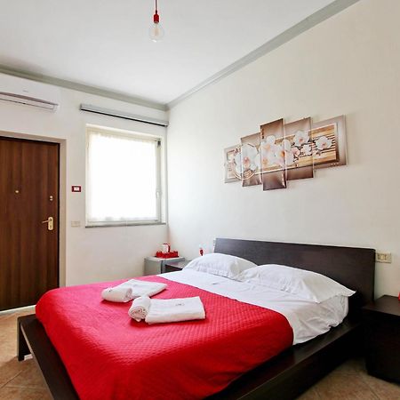 Hotel Borgo Dei Centurione Roma Esterno foto