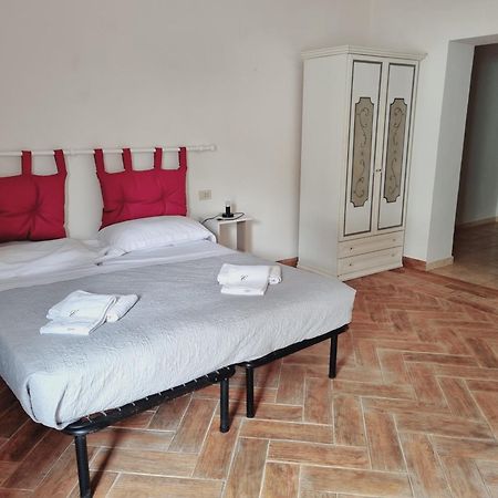 Hotel Borgo Dei Centurione Roma Esterno foto