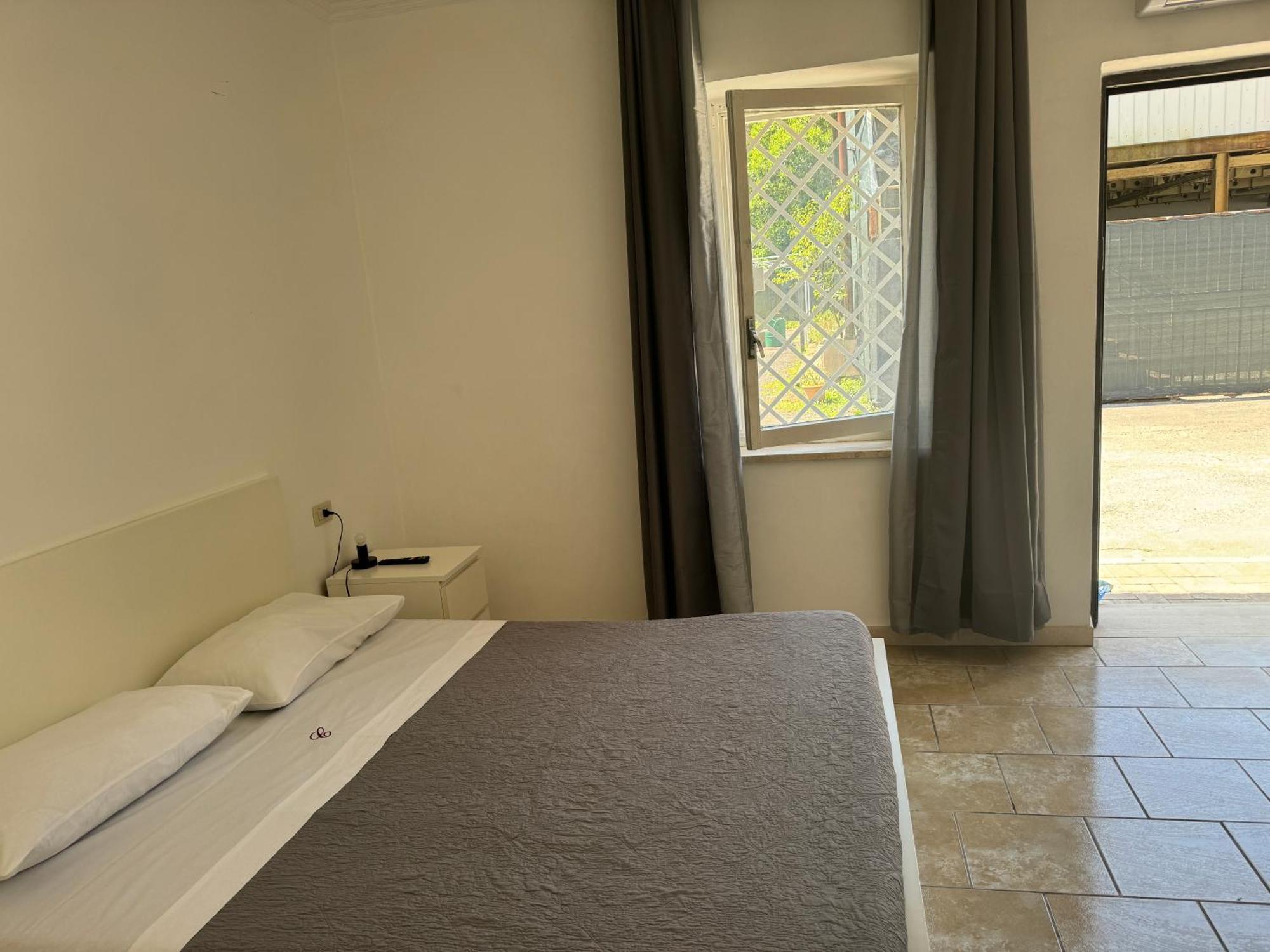 Hotel Borgo Dei Centurione Roma Esterno foto